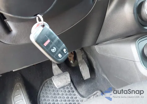 2017 Jeep Renegade Altitude 4X4 z USA, uszkodzony, nr VIN ZACCJBBB5HPF72093